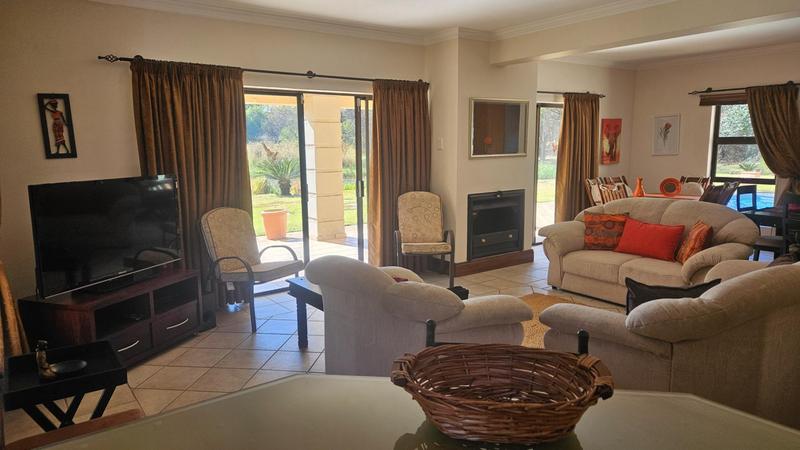 4 Bedroom Property for Sale in Westlake North West